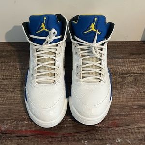 Jordan Retro 5 “Laney” (2013)